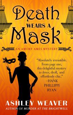 Death Wears a Mask [Large Print] 1410484238 Book Cover