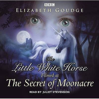The Little White Horse 1405687819 Book Cover
