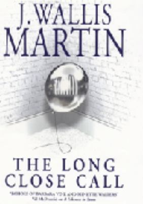 The Long Close Call 0340728167 Book Cover