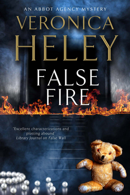 False Fire [Large Print] 0727829122 Book Cover