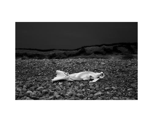 The Curious Moaning of Kenfig Burrows 1910401307 Book Cover