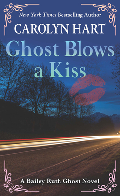 Ghost Blows a Kiss [Large Print] 1432898663 Book Cover