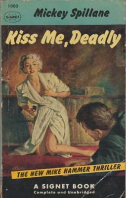 Kiss Me, Deadly [Large Print] 0816155550 Book Cover