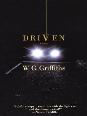 Driven (Gavin Pierce Series #1) [Large Print] 0786255528 Book Cover