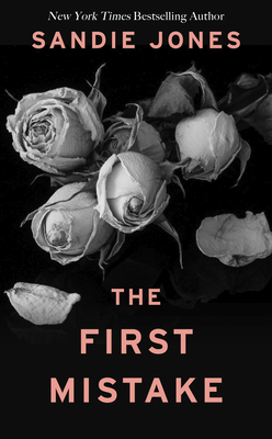 The First Mistake [Large Print] 1432872850 Book Cover