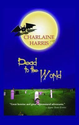 Dead to the World [Large Print] 1596880163 Book Cover