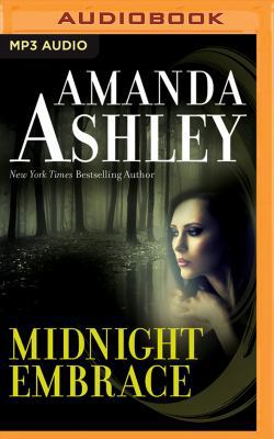 Midnight Embrace 1511393335 Book Cover
