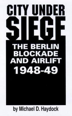 City Under Siege (H) 1574881426 Book Cover