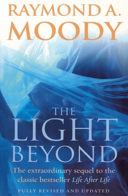 The Light Beyond: The Extraordinary Sequel to t... 1844135802 Book Cover