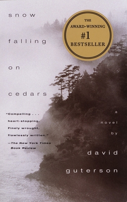 Snow Falling on Cedars: A Novel (Pen/Faulkner A... 067976402X Book Cover