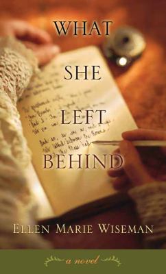 What She Left Behind [Large Print] 1628990651 Book Cover