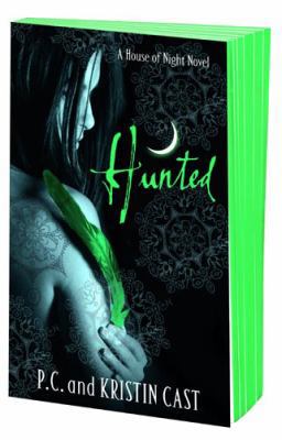 Hunted: Number 5 in series (House of Night) 1907410155 Book Cover