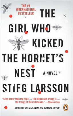 The Girl Who Kicked the Hornet's Nest (Millenni... 0143170112 Book Cover