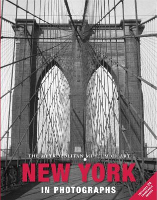 New York in Photographs: Includes 24 Framable I... 0764145606 Book Cover