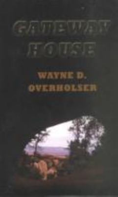 Gateway House: (Five Star First Edition Western... [Large Print] 0786223898 Book Cover