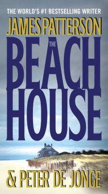 The Beach House [Large Print] 0316733741 Book Cover