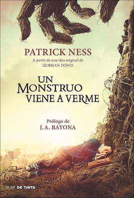 Un Monstruo Viene a Verme (a Monster Calls) [Spanish] 0606399194 Book Cover