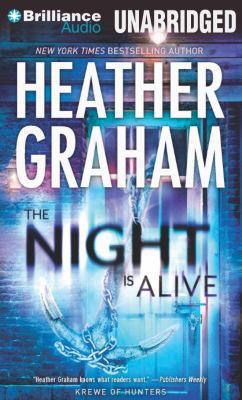 The Night Is Alive (Krewe of Hunters, 10) 1469221624 Book Cover