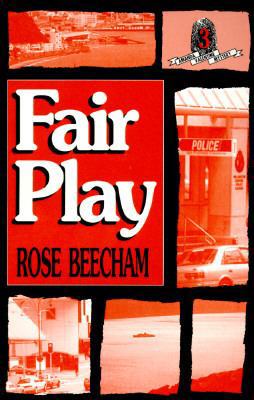 Fair Play: An Amanda Valentine Mystery (Amanda ... 1562800817 Book Cover