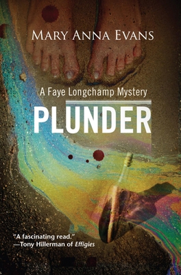Plunder (Faye Longchamp Series) 1590589297 Book Cover