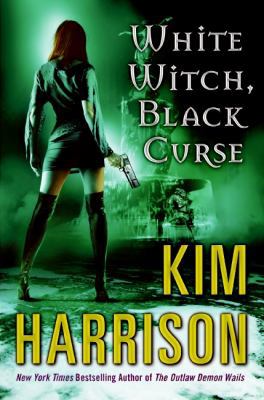 White Witch, Black Curse 0061138010 Book Cover