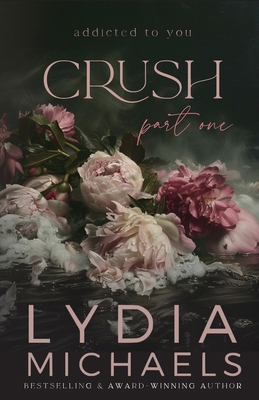 Crush [Large Print] 1957573333 Book Cover