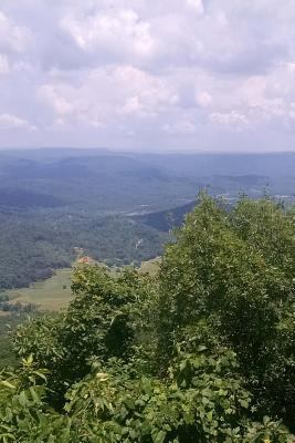 Standing on the edge 1981837515 Book Cover