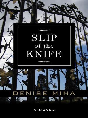 Slip of the Knife (Wheeler Large Print Book Ser... [Large Print] 1597227234 Book Cover