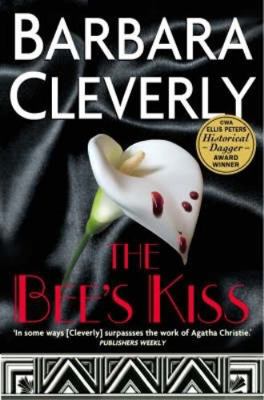 The Bee's Kiss 1845292383 Book Cover