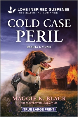 Cold Case Peril [Large Print] 1335484205 Book Cover