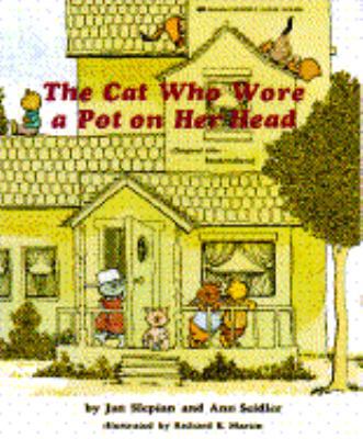 The Cat Who Wore a Pot On Her Head 0590437089 Book Cover