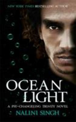 Ocean Light: The Psy-Changeling Series (The Psy... 1473217628 Book Cover