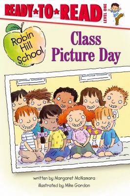 Class Picture Day: Ready-To-Read Level 1 1416991735 Book Cover