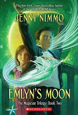 Emlyn's Moon 0545071259 Book Cover