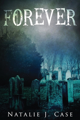 Forever: A Vampire Fantasy Novel [Large Print] 4824103487 Book Cover