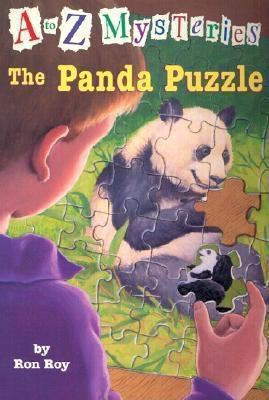 A to Z Mysteries: The Panda Puzzle [Spanish] 0439516846 Book Cover