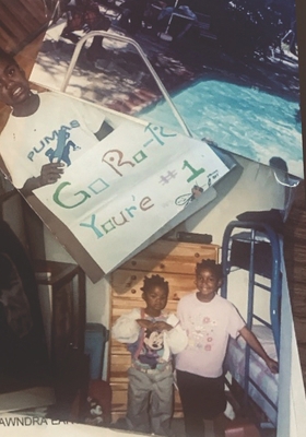 Ro'Shawndra: Ro's Awareness: My Life Through St... B0CLWMG2T2 Book Cover