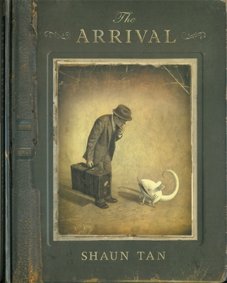 The Arrival 0734415869 Book Cover