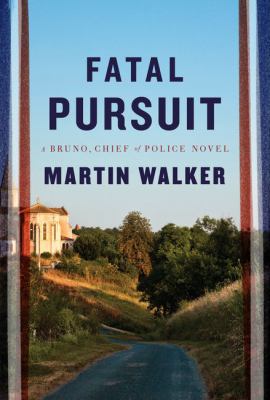 Fatal Pursuit [Large Print] 1410492095 Book Cover