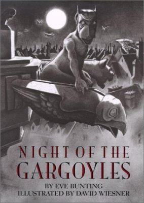 Night of the Gargoyles 061322907X Book Cover