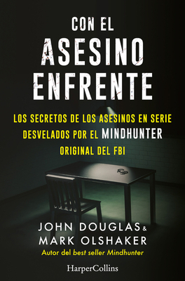 Con el asesino enfrente [Spanish] 8491396322 Book Cover