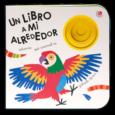 Un Libro a Mi Alrededor [Spanish] 8855065890 Book Cover