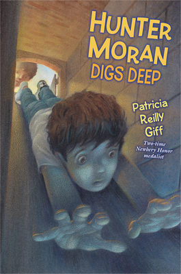 Hunter Moran Digs Deep 0823434508 Book Cover
