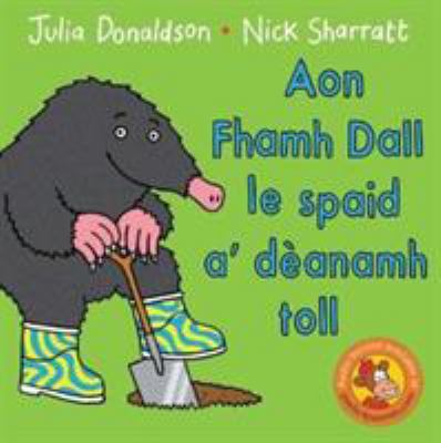 Aon Fhamh Dall le spaid a' deanamh toll 1789070287 Book Cover