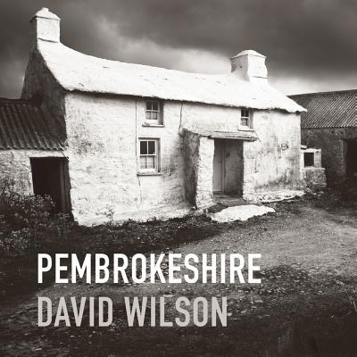 Pembrokeshire 1905582927 Book Cover