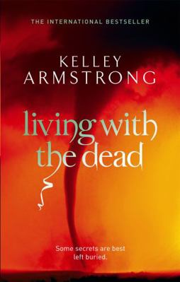 Living with the Dead (Women of the Otherworld) 0356500233 Book Cover