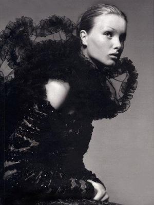 Yves Saint Laurent: 40 Years of Creation (Engli... 1881616983 Book Cover