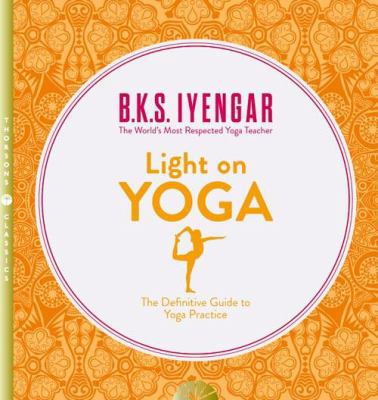 Light on Yoga 0007107005 Book Cover