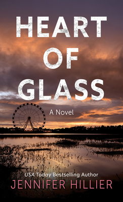 Heart of Glass [Large Print] 1420538144 Book Cover