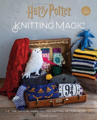 Harry Potter: Knitting Magic: The Official Harr... 1683838262 Book Cover